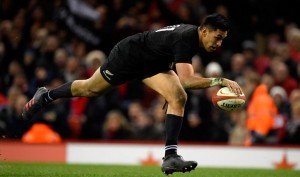 Риеко Иоане в старте Олл Блэкс